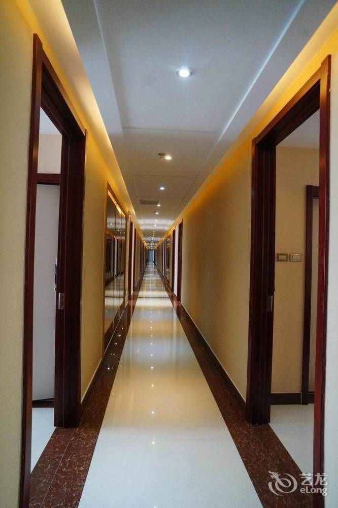 ياوتشنغ Sunshine Holiday Hotel المظهر الخارجي الصورة
