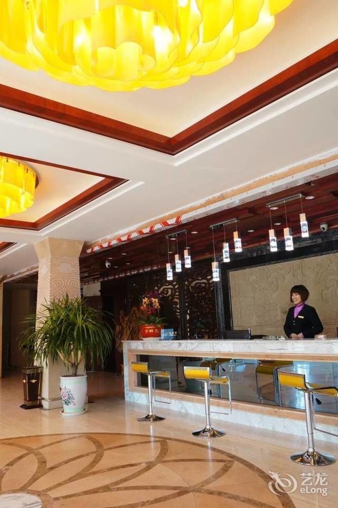 ياوتشنغ Sunshine Holiday Hotel المظهر الخارجي الصورة