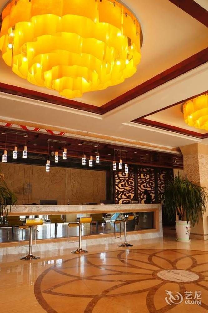 ياوتشنغ Sunshine Holiday Hotel المظهر الخارجي الصورة