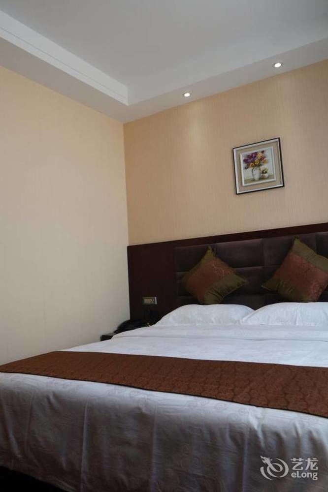 ياوتشنغ Sunshine Holiday Hotel المظهر الخارجي الصورة